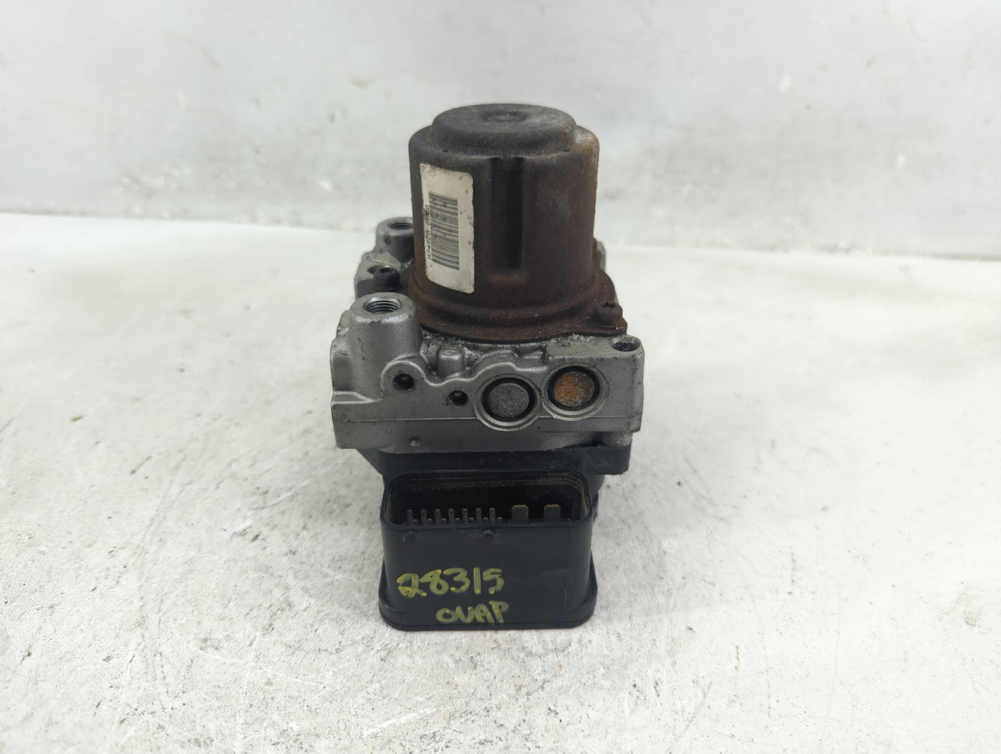 2003-2004 Honda Accord ABS Pump Control Module Replacement Fits Fits 2003 2004 OEM Used Auto Parts - Oemusedautoparts1.com