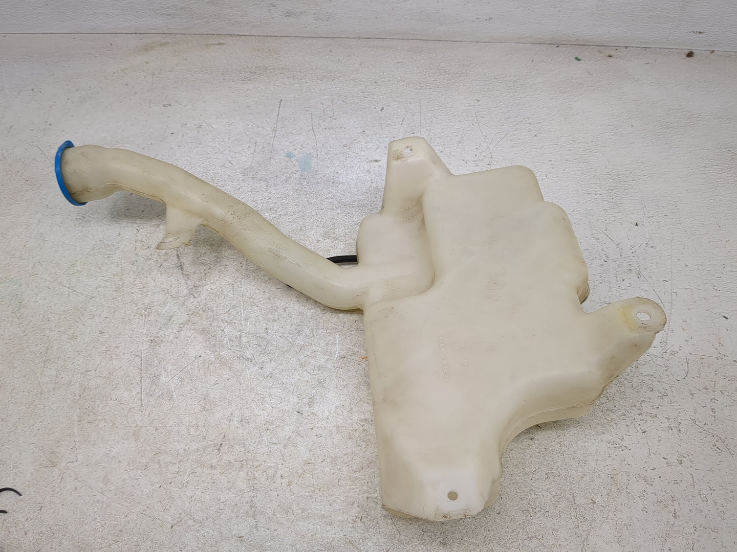 2003-2007 Honda Accord Windshield Washer Fluid Reservoir Bottle Oem - Oemusedautoparts1.com