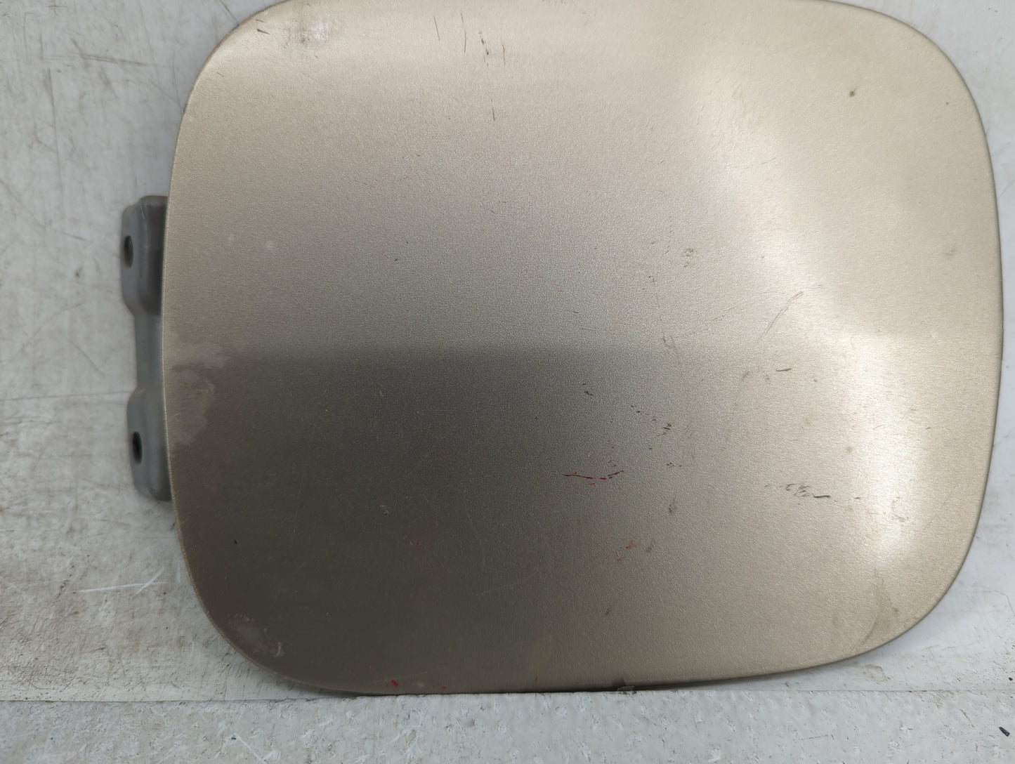 2003 Honda Accord Fuel Tank Door Lid Gas Tank White Gold - Oemusedautoparts1.com