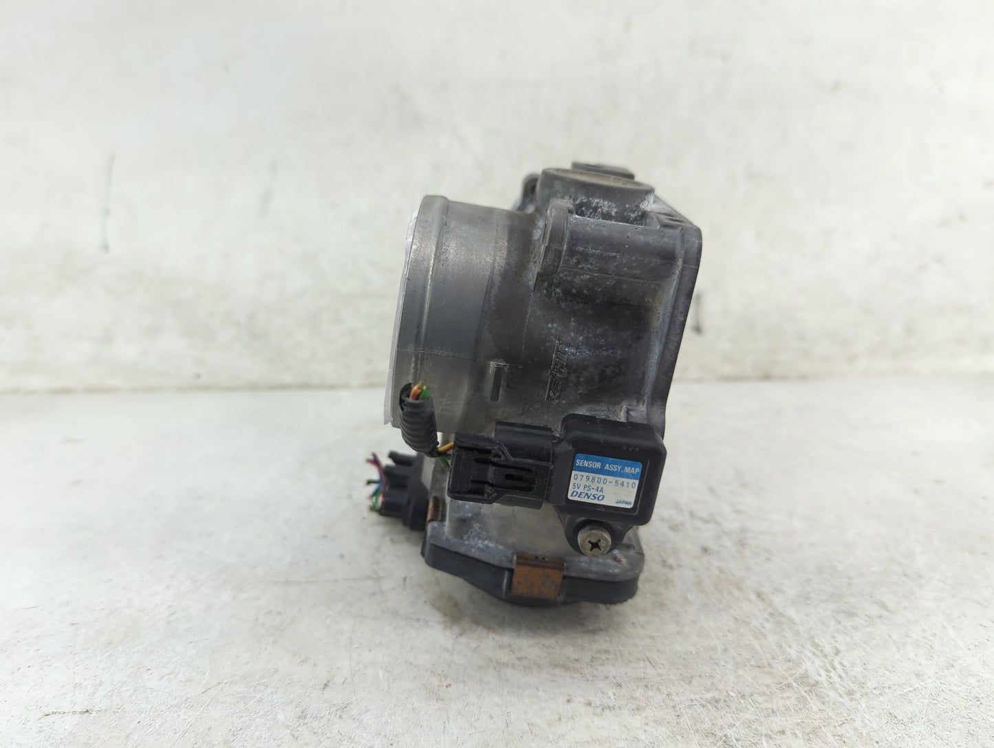 2003-2004 Honda Accord Throttle Body P/N:079800-5410 Fits Fits 2003 2004 OEM Used Auto Parts - Oemusedautoparts1.com
