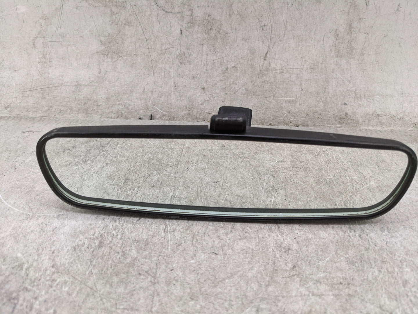 2003 Honda Accord Interior Rear View Mirror Replacement OEM P/N:E8011681 MODEL 240 Fits OEM Used Auto Parts - Oemusedautopar