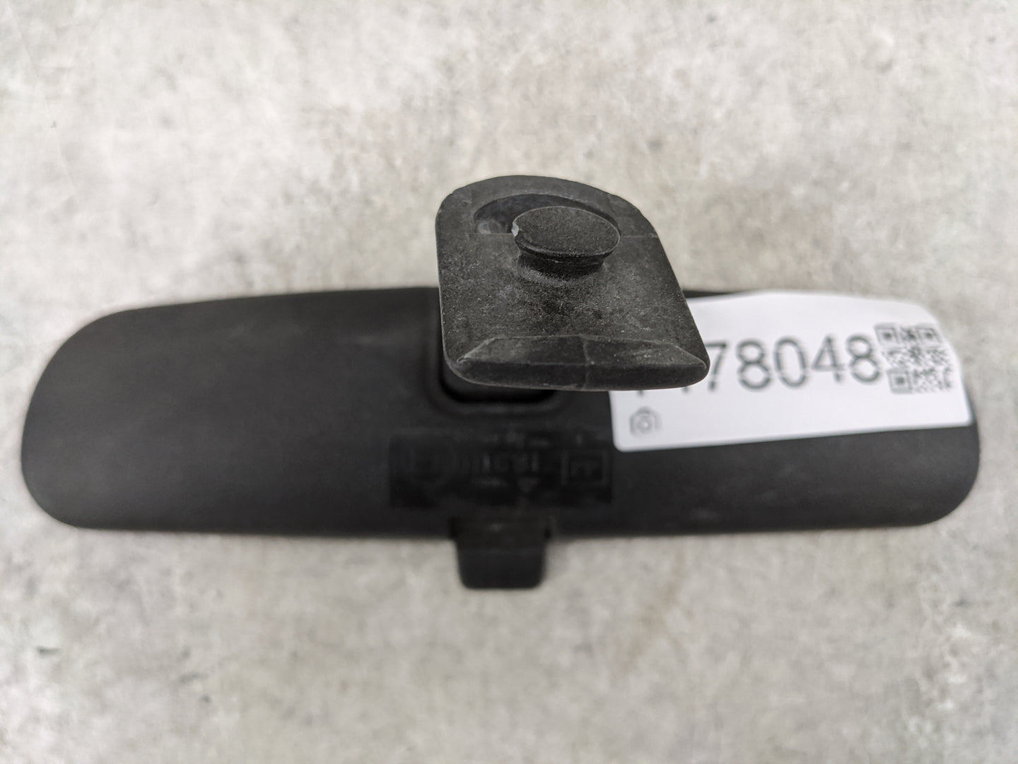 2003 Honda Accord Interior Rear View Mirror Replacement OEM P/N:E8011681 MODEL 240 Fits OEM Used Auto Parts - Oemusedautopar