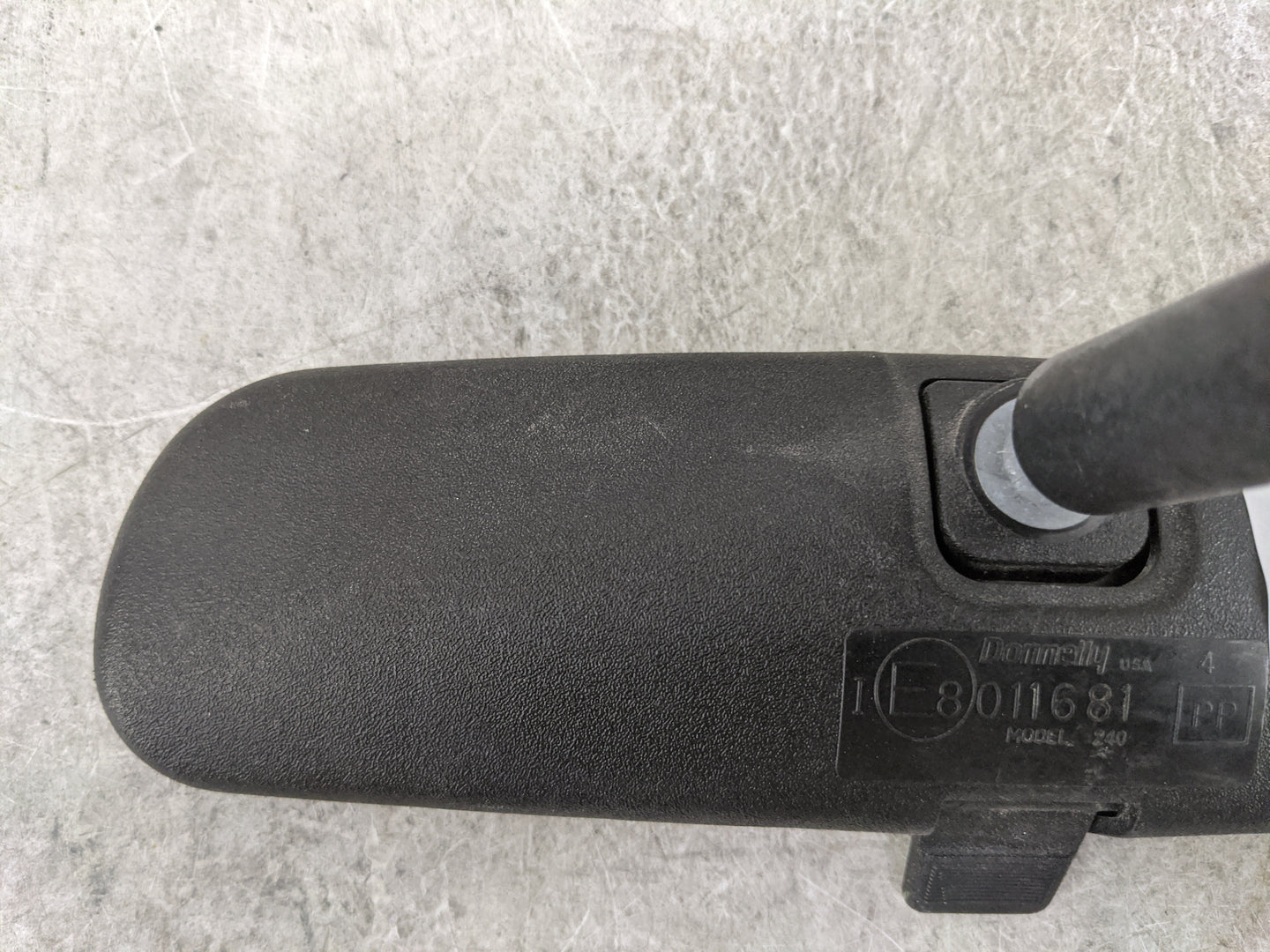 2003 Honda Accord Interior Rear View Mirror Replacement OEM P/N:E8011681 MODEL 240 Fits OEM Used Auto Parts - Oemusedautopar