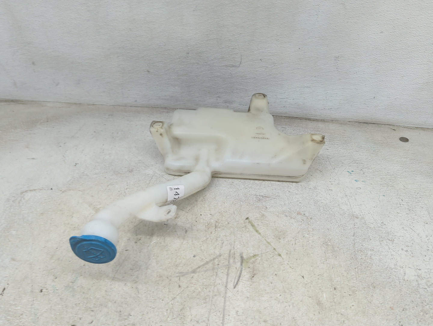 2003-2007 Honda Accord Windshield Washer Fluid Reservoir Bottle Oem 1478940 - Oemusedautoparts1.com