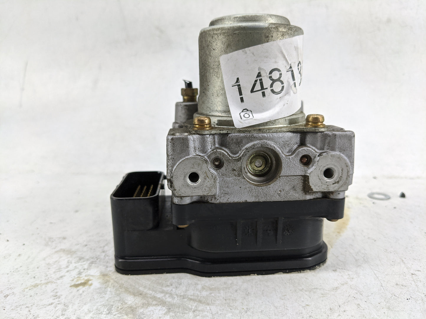 2003 Honda Accord ABS Pump Control Module Replacement P/N:V25-AF1568 Fits OEM Used Auto Parts - Oemusedautoparts1.com