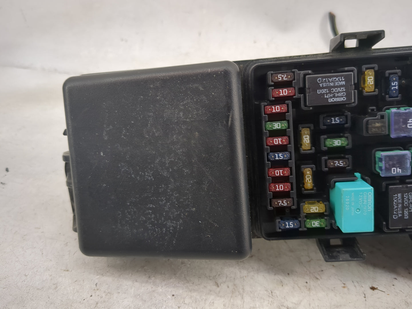 2003-2007 Honda Accord Fusebox Fuse Box Panel Relay Module P/N:G8HL-H71 Fits Fits 2003 2004 2005 2006 2007 OEM Used Auto Par