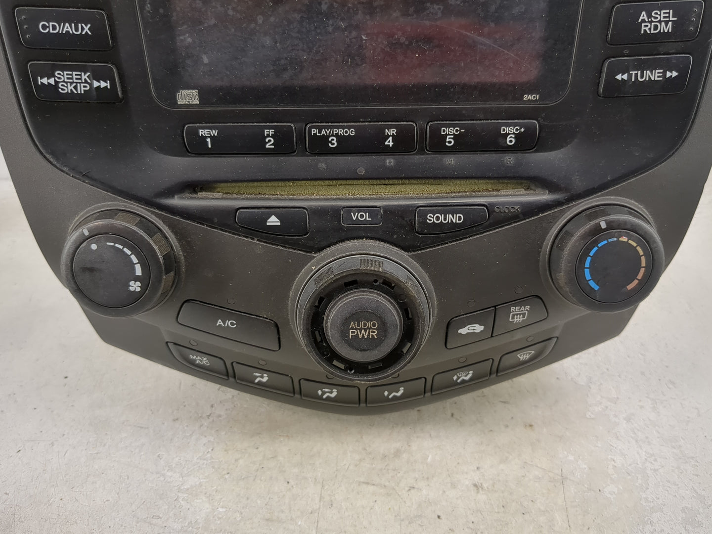 2003 Honda Accord Radio AM FM Cd Player Receiver Replacement P/N:39100-SDA-A110 2AC1, AF030301ENZ Fits OEM Used Auto Parts -