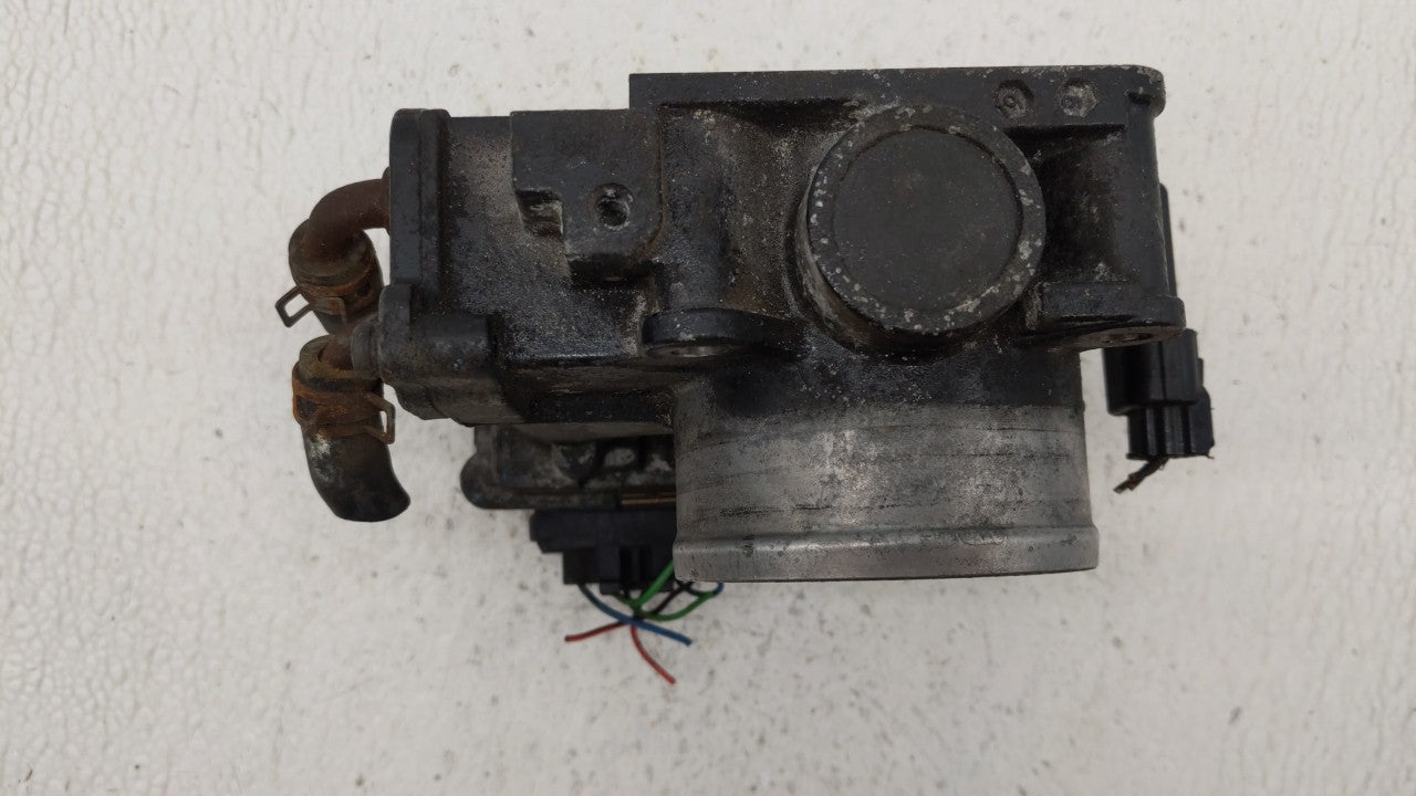 2003-2004 Honda Accord Throttle Body P/N:GMA3A GMA1A Fits Fits 2003 2004 OEM Used Auto Parts - Oemusedautoparts1.com