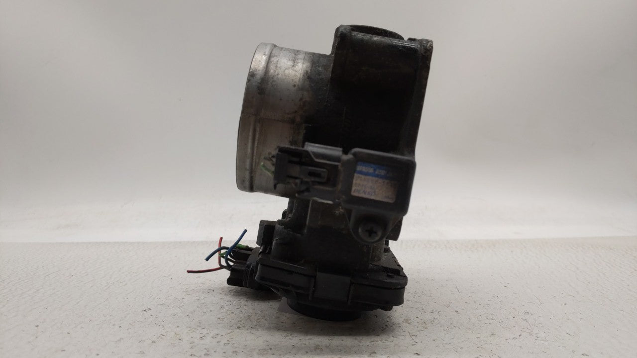 2003-2004 Honda Accord Throttle Body P/N:GMA3A GMA1A Fits Fits 2003 2004 OEM Used Auto Parts - Oemusedautoparts1.com