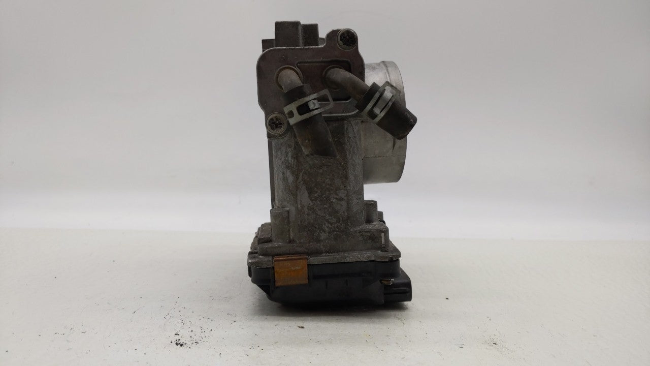 2003-2004 Honda Accord Throttle Body P/N:GMA3A GMA1A Fits Fits 2003 2004 OEM Used Auto Parts - Oemusedautoparts1.com