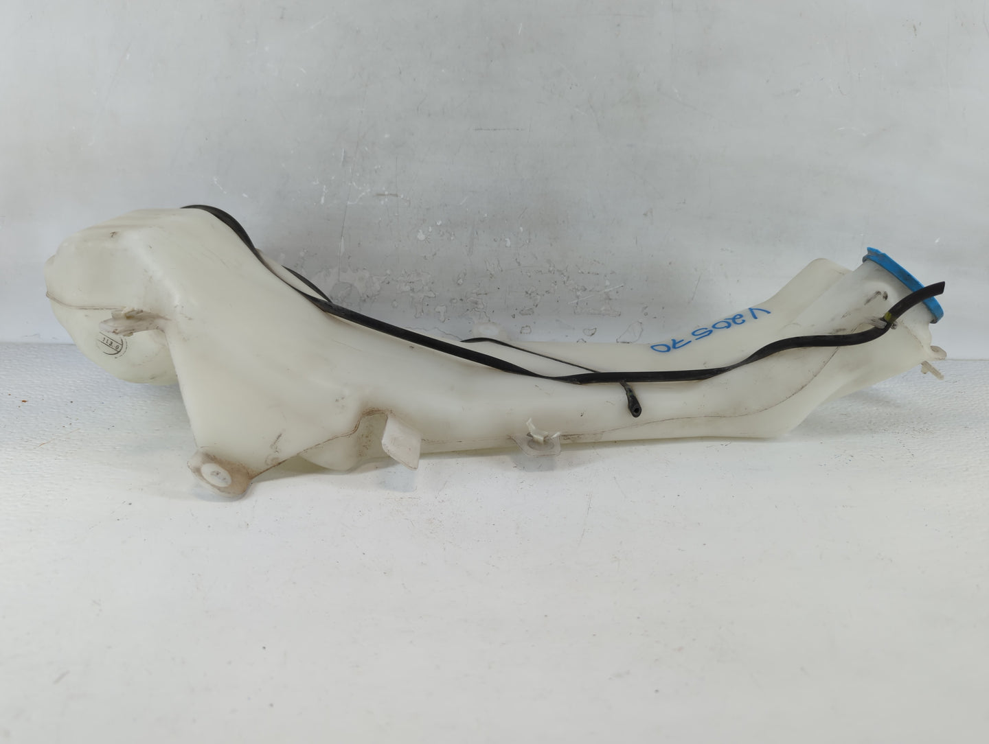 2003-2007 Honda Accord Windshield Washer Fluid Reservoir Bottle Oem - Oemusedautoparts1.com