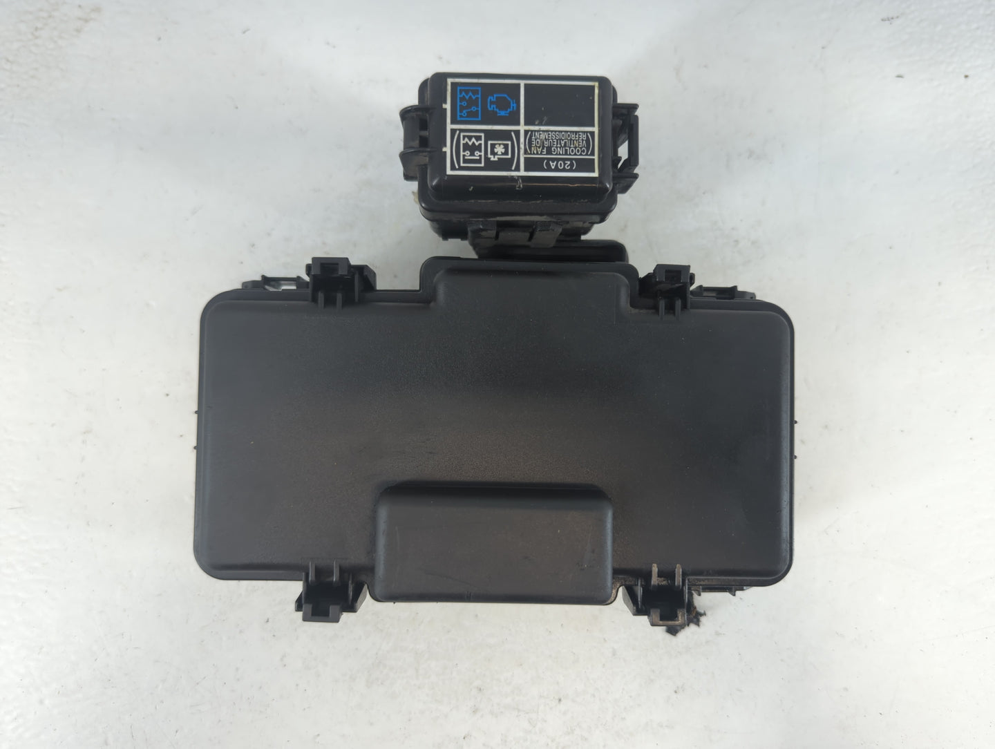 2003-2005 Honda Civic Fusebox Fuse Box Panel Relay Module Fits Fits 2003 2004 2005 OEM Used Auto Parts - Oemusedautoparts1.c
