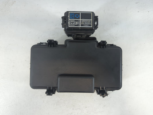2003-2005 Honda Civic Fusebox Fuse Box Panel Relay Module Fits Fits 2003 2004 2005 OEM Used Auto Parts - Oemusedautoparts1.c