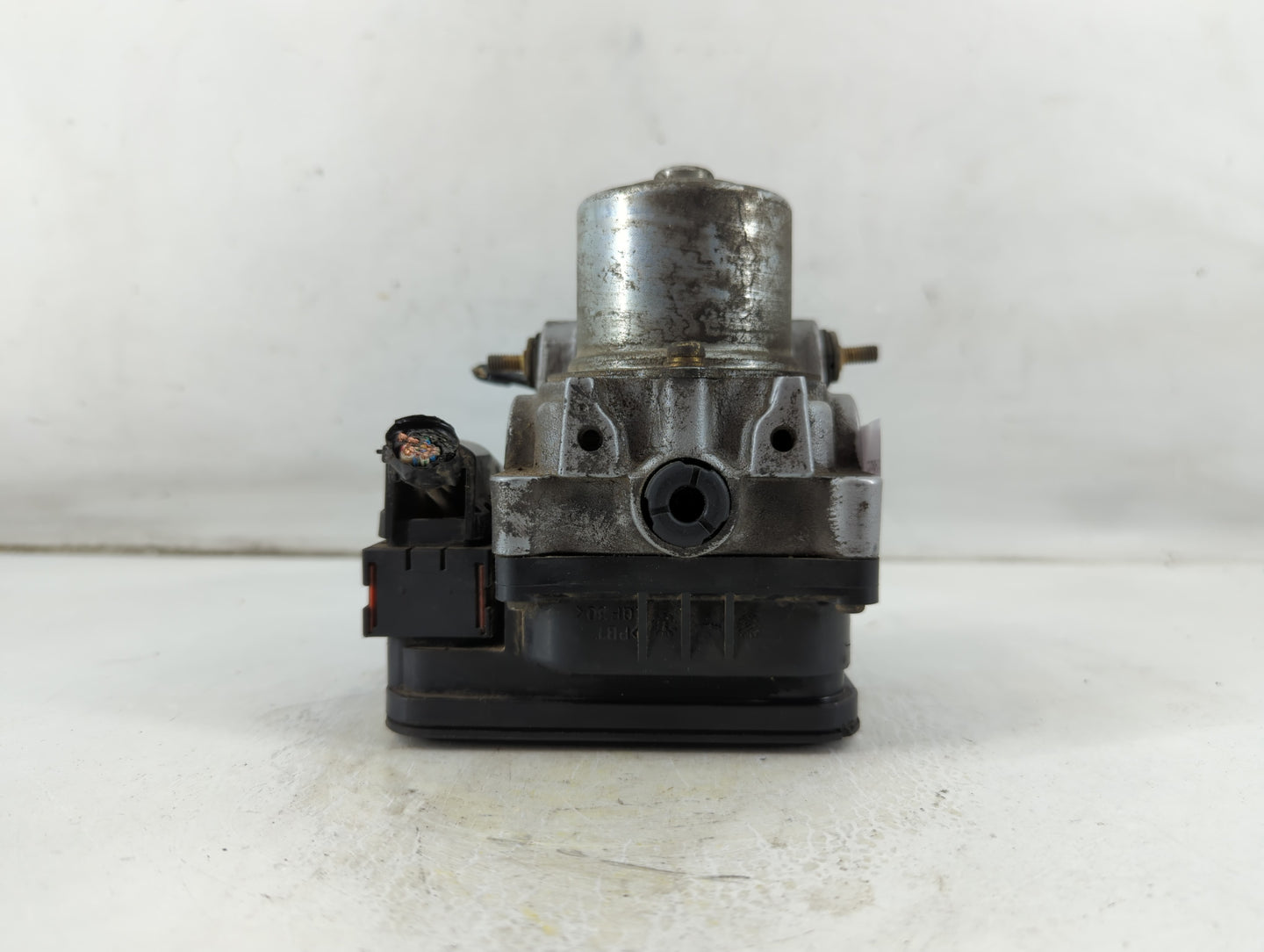 2003 Honda Civic ABS Pump Control Module Replacement Fits OEM Used Auto Parts - Oemusedautoparts1.com