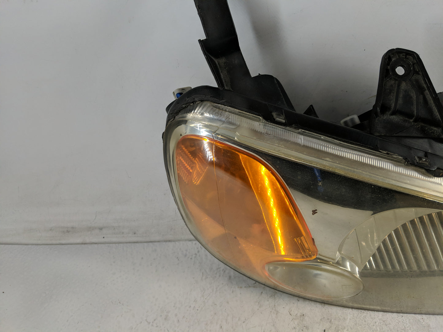 2001-2003 Honda Civic Passenger Right Oem Head Light Headlight Lamp - Oemusedautoparts1.com