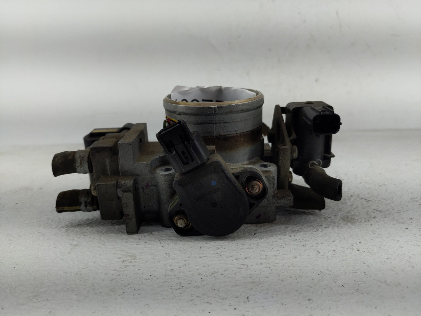 2001-2005 Honda Civic Throttle Body P/N:MX136200 Fits Fits 2001 2002 2003 2004 2005 OEM Used Auto Parts - Oemusedautoparts1.