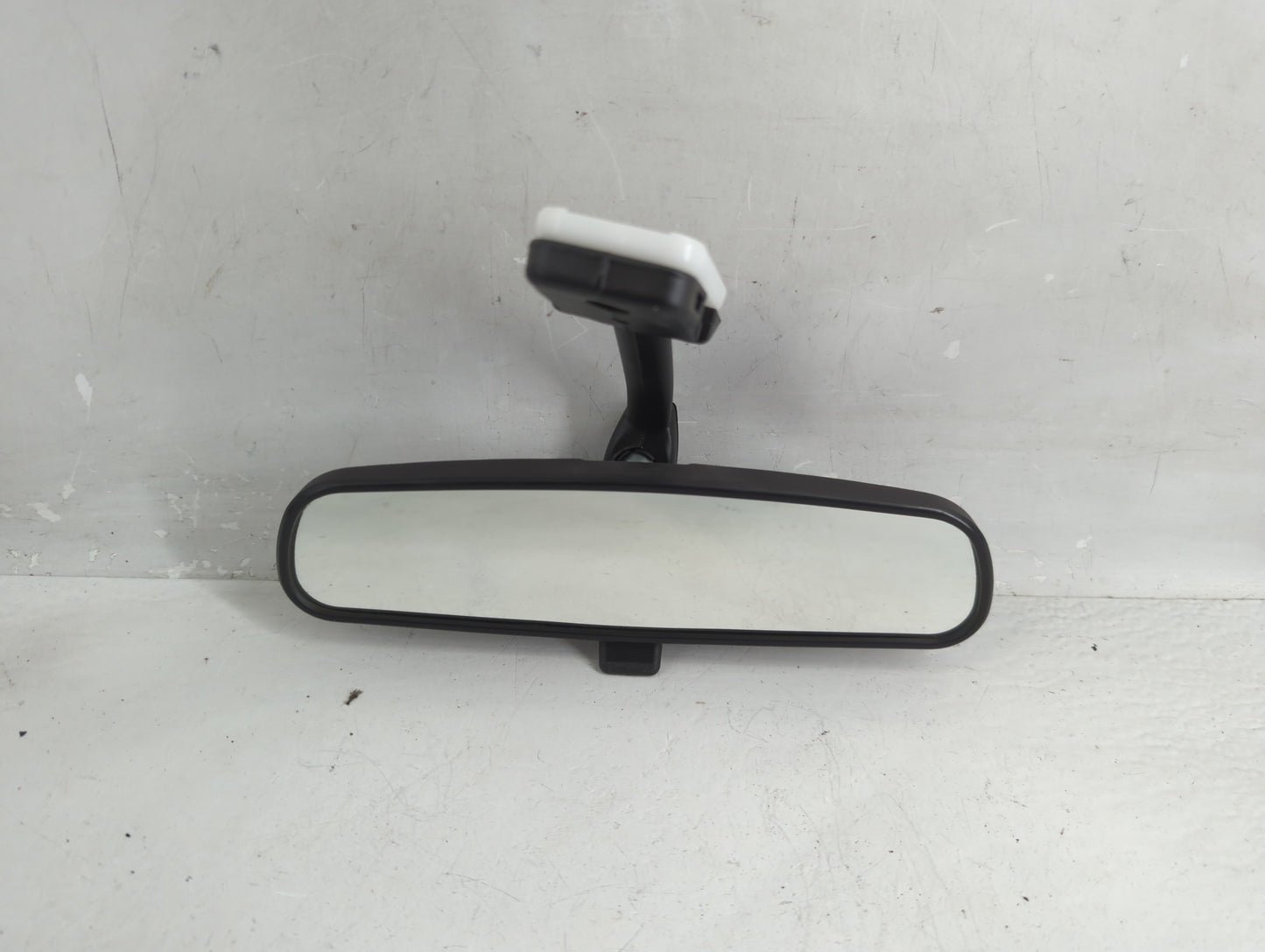 2003 Honda Civic Interior Rear View Mirror Replacement OEM P/N:E8011681 Fits OEM Used Auto Parts - Oemusedautoparts1.com