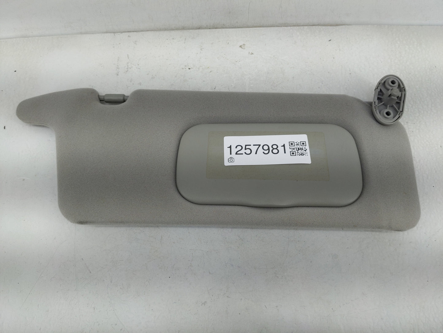 2001-2005 Honda Civic Sun Visor Shade Replacement Passenger Right Mirror Fits Fits 2001 2002 2003 2004 2005 OEM Used Auto Pa