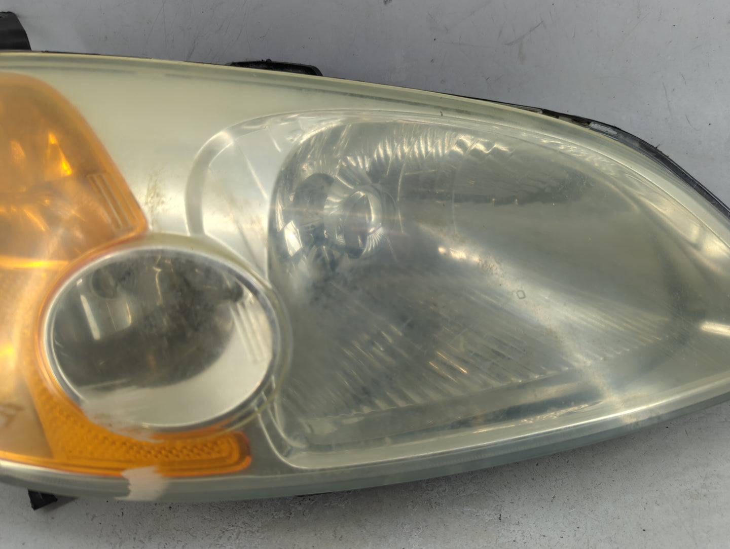 2003 Honda Civic Passenger Right Oem Head Light Headlight Lamp - Oemusedautoparts1.com