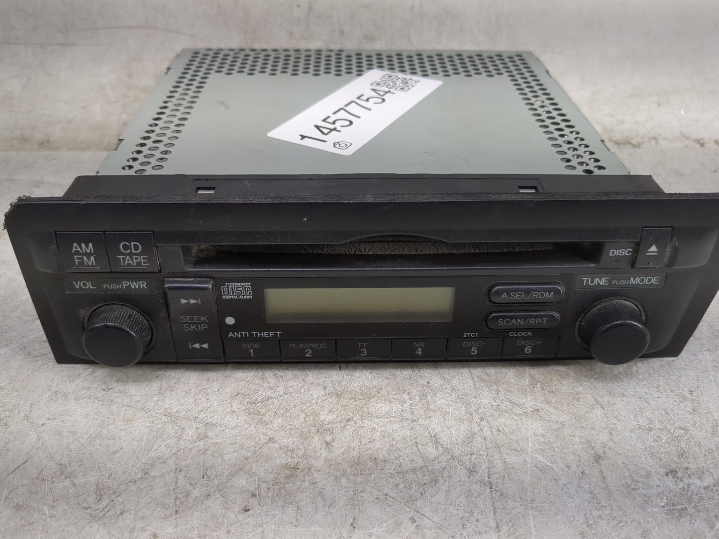 2001-2002 Honda Civic Radio AM FM Cd Player Receiver Replacement P/N:39101-S5A-A610-M1 MF721AA Fits Fits 2001 2002 OEM Used 