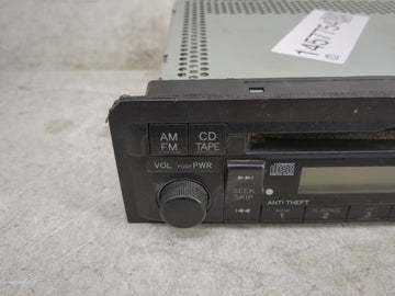 2001-2002 Honda Civic Radio AM FM Cd Player Receiver Replacement P/N:39101-S5A-A610-M1 MF721AA Fits Fits 2001 2002 OEM Used Auto Parts