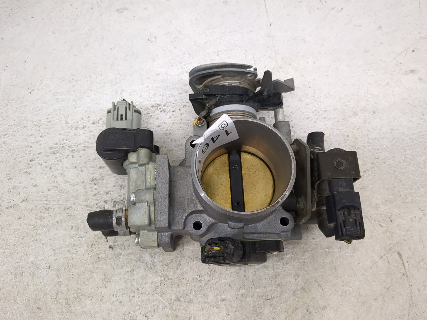 2001-2005 Honda Civic Throttle Body P/N:MX136200-2262 Fits Fits 2001 2002 2003 2004 2005 OEM Used Auto Parts - Oemusedautopa