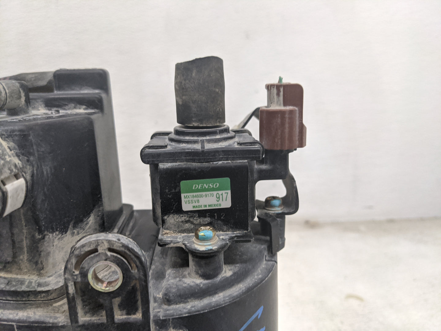 2003 Honda Civic Fuel Vapor Charcoal Canister - Oemusedautoparts1.com