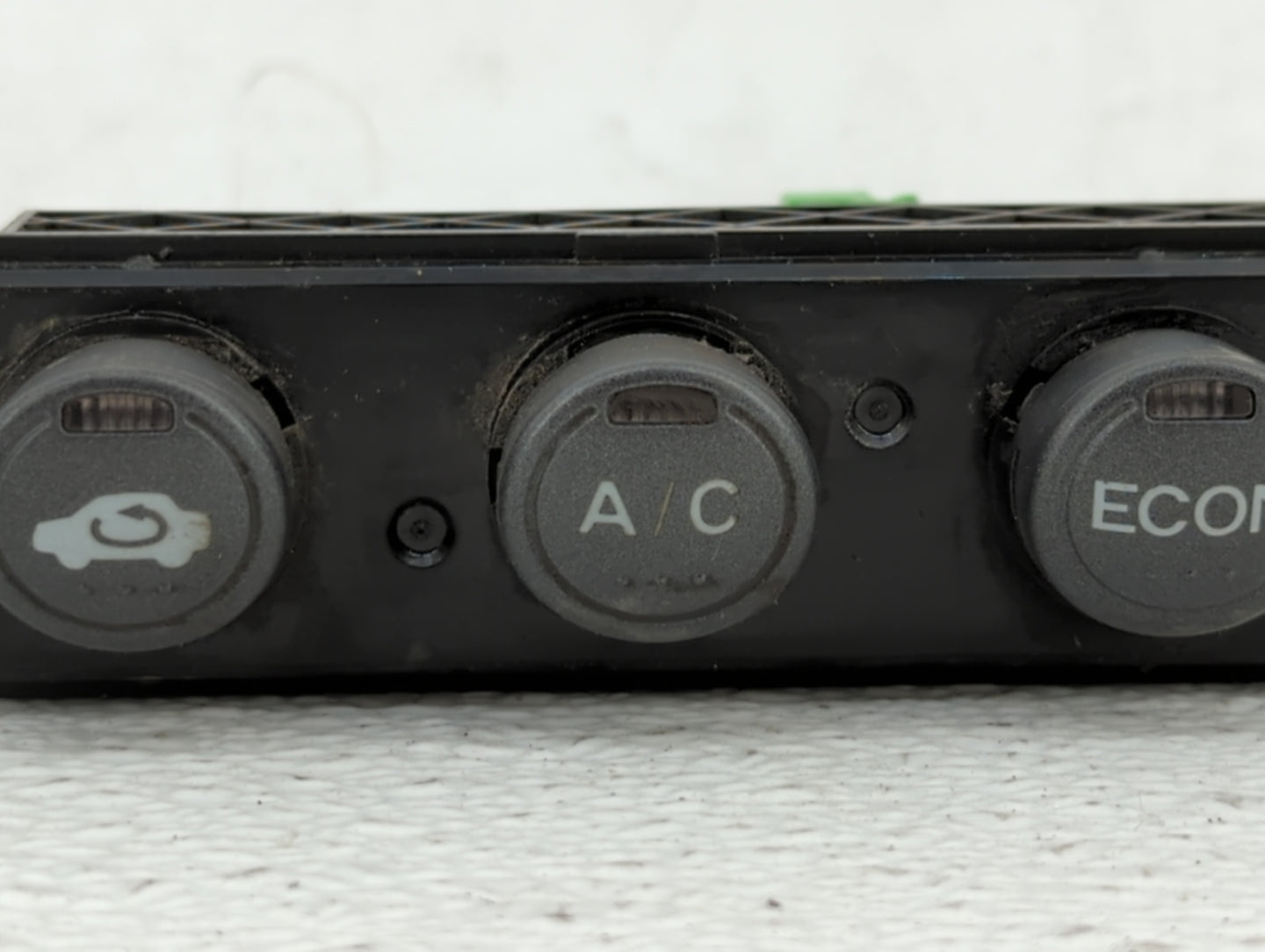 2003-2005 Honda Civic Climate Control Module Temperature AC/Heater Replacement Fits Fits 2003 2004 2005 OEM Used Auto Parts 