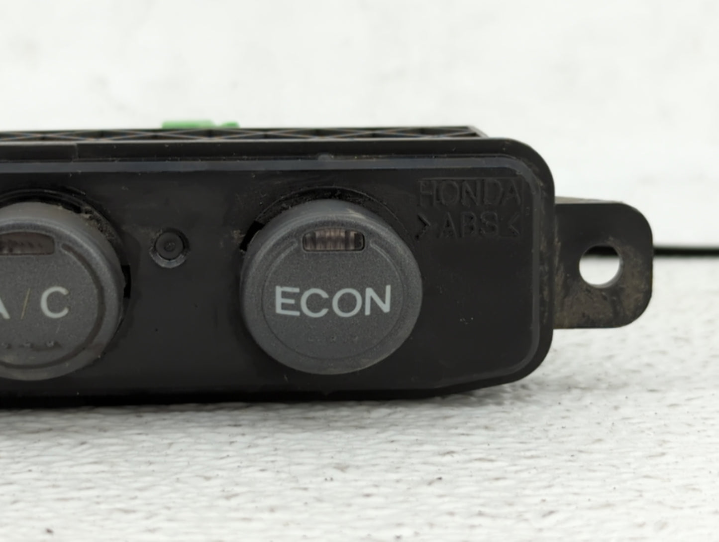 2003-2005 Honda Civic Climate Control Module Temperature AC/Heater Replacement Fits Fits 2003 2004 2005 OEM Used Auto Parts 