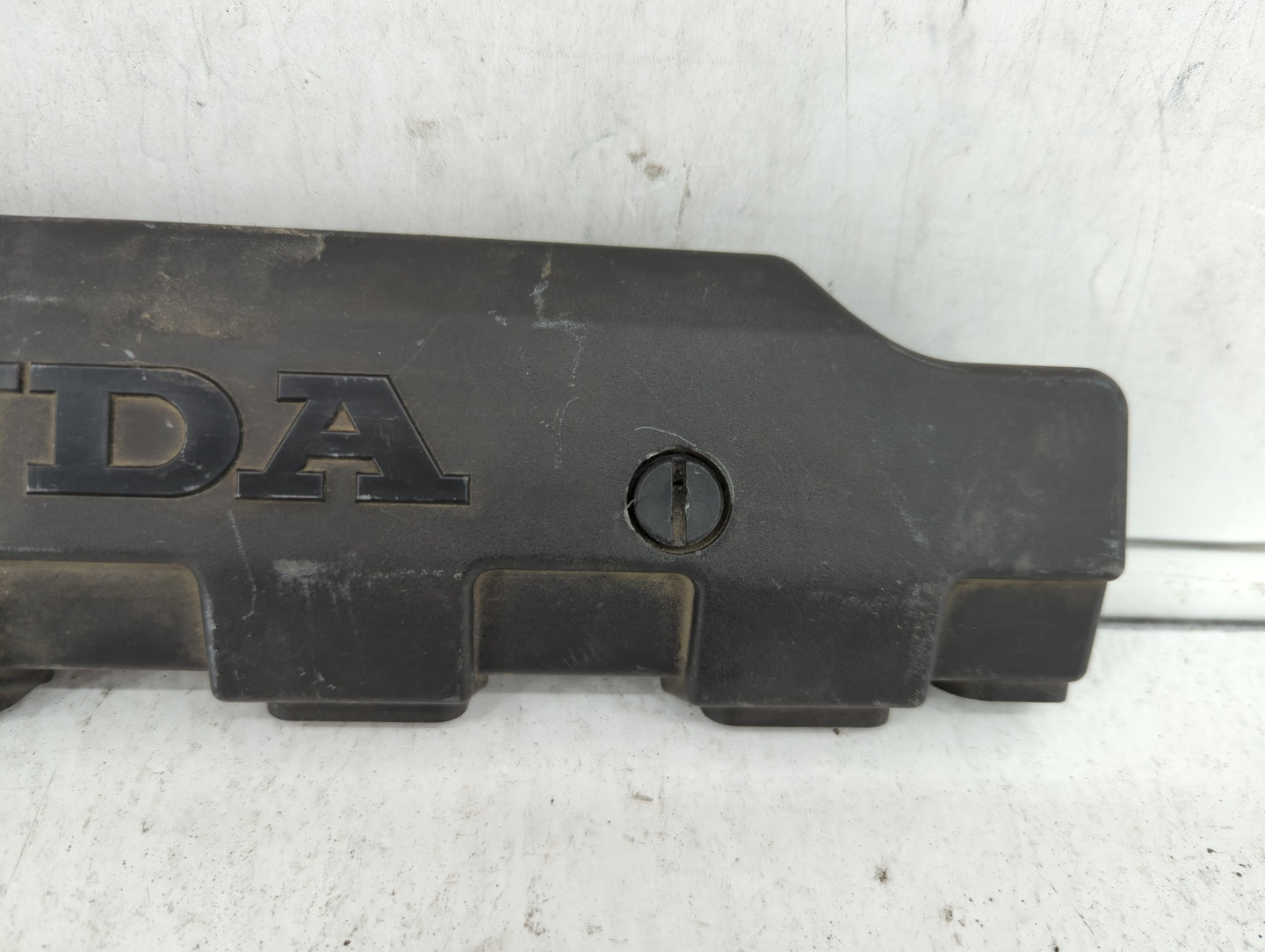 2003 Honda Civic Engine Cover Black - Oemusedautoparts1.com