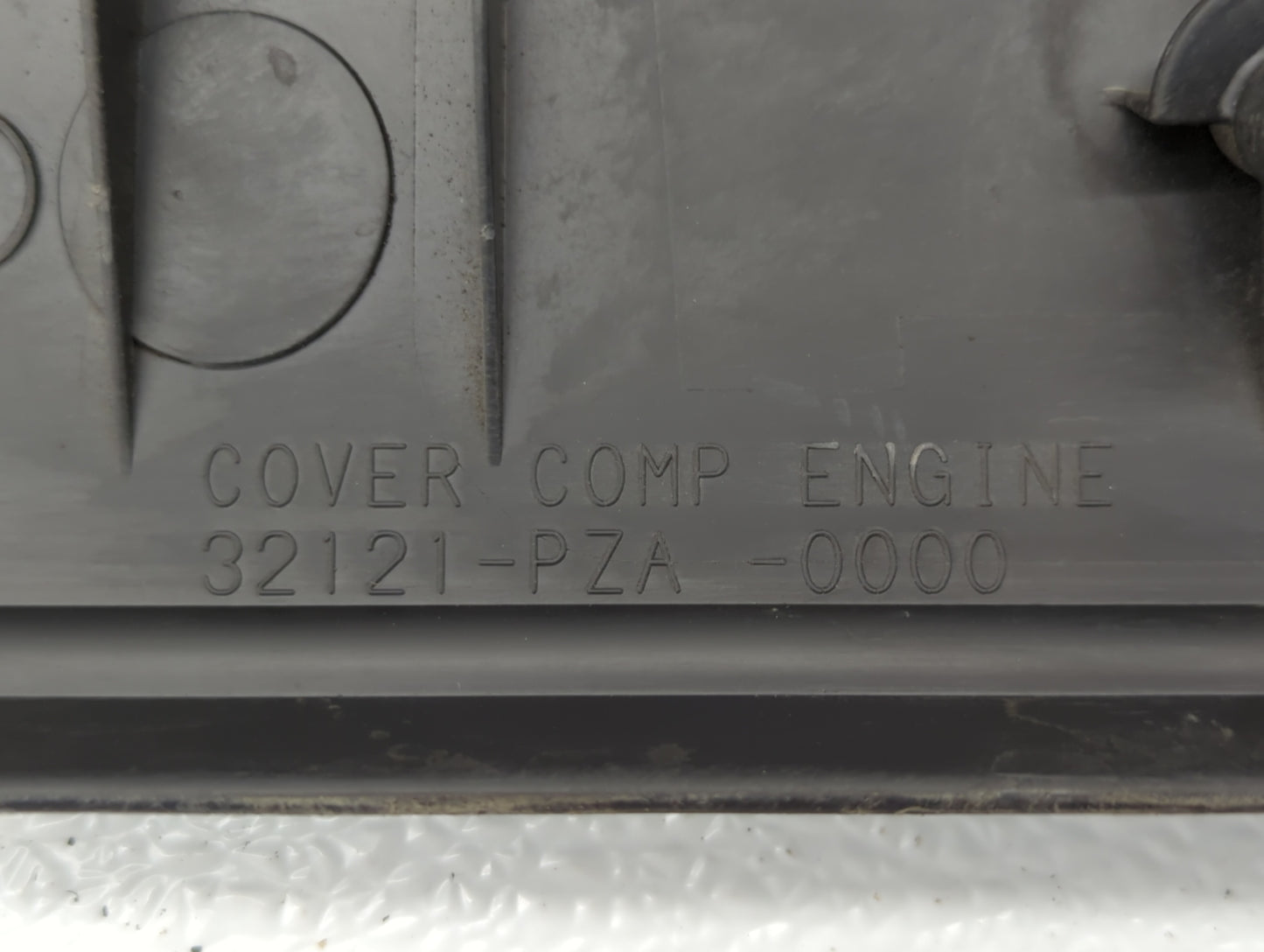 2003 Honda Civic Engine Cover Black - Oemusedautoparts1.com