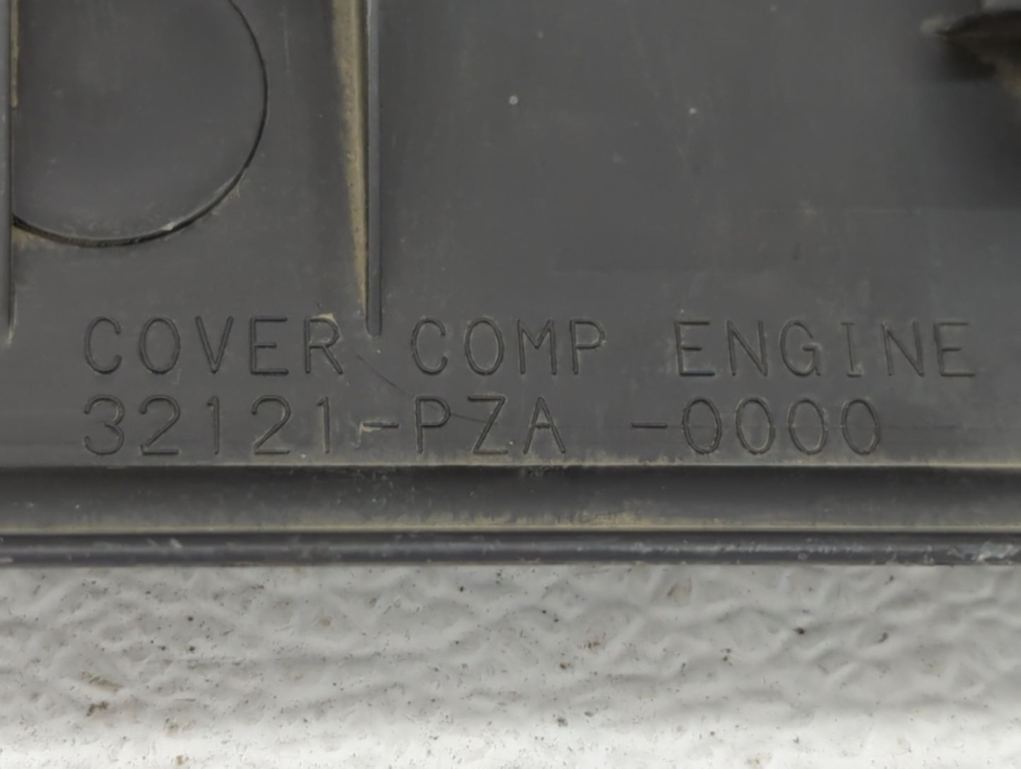 2003 Honda Civic Engine Cover - Oemusedautoparts1.com