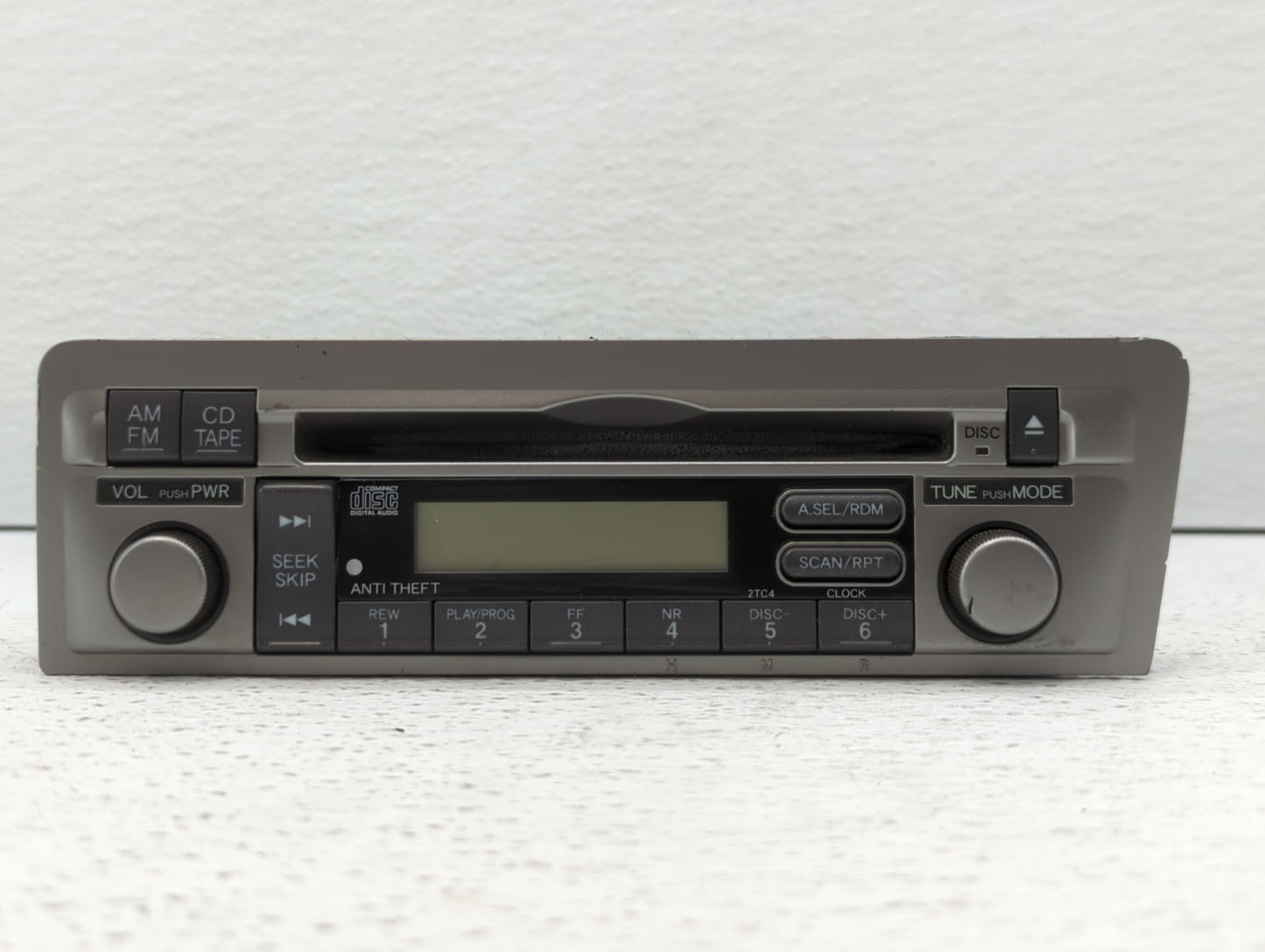 2003-2003 Honda Civic Am Fm Cd Player Radio Receiver - Oemusedautoparts1.com