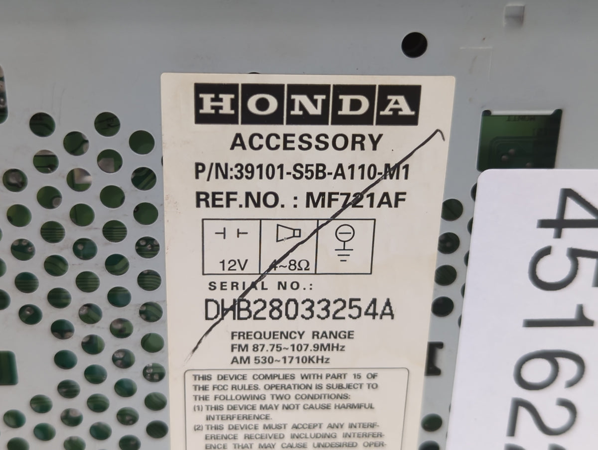 2003-2003 Honda Civic Am Fm Cd Player Radio Receiver - Oemusedautoparts1.com