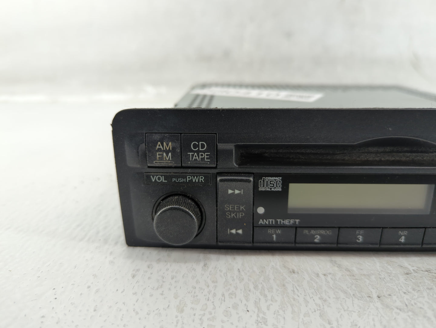 2003 Honda Civic Radio AM FM Cd Player Receiver Replacement P/N:39101-S5A-A610-M1 Fits OEM Used Auto Parts - Oemusedautopart