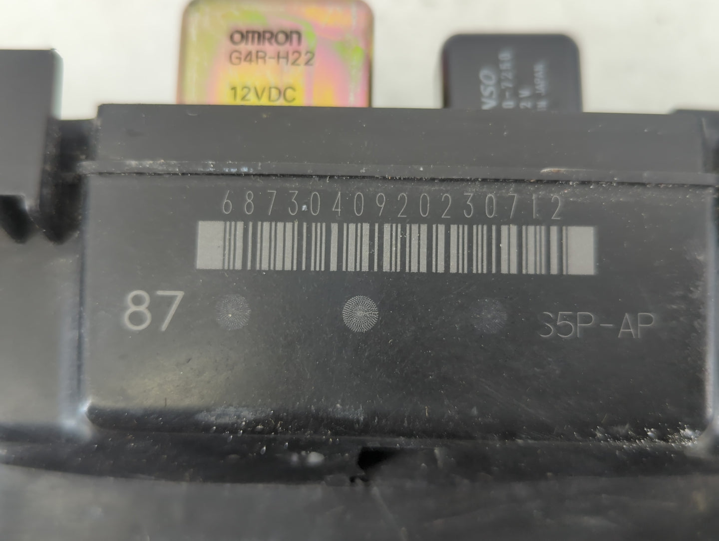 2001-2005 Honda Civic Fusebox Fuse Box Panel Relay Module P/N:6873040920230712 Fits Fits 2001 2002 2003 2004 2005 OEM Used A