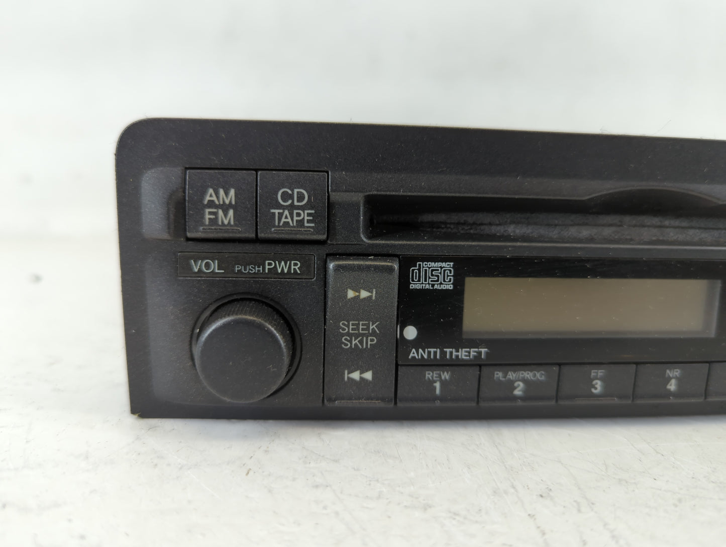 2003 Honda Civic Am Fm Cd Player Radio Receiver - Oemusedautoparts1.com
