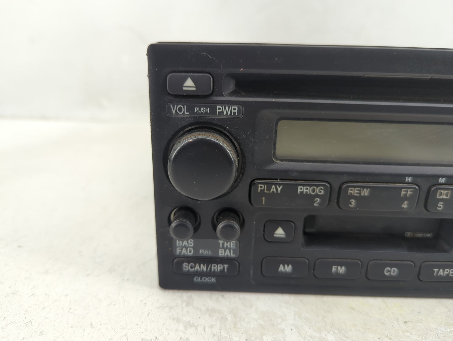 2002-2004 Honda Cr-V Radio AM FM Cd Player Receiver Replacement P/N:39101-S9A-A110-M1 Fits Fits 2002 2003 2004 OEM Used Auto