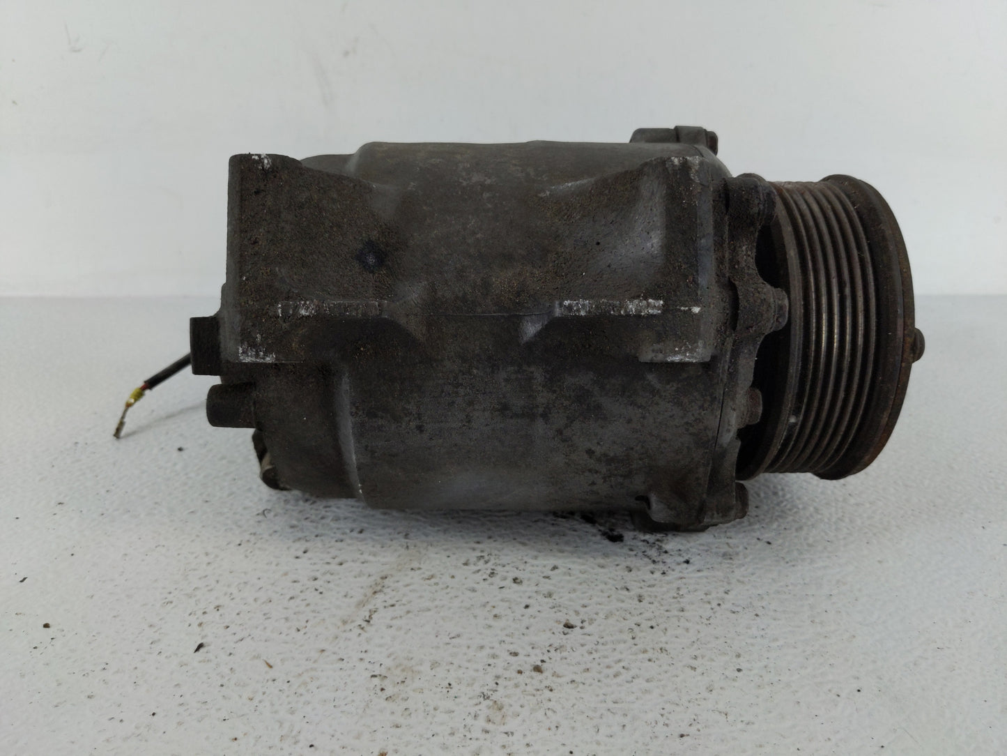2002-2006 Honda Cr-v Air Conditioning A/c Ac Compressor Oem - Oemusedautoparts1.com