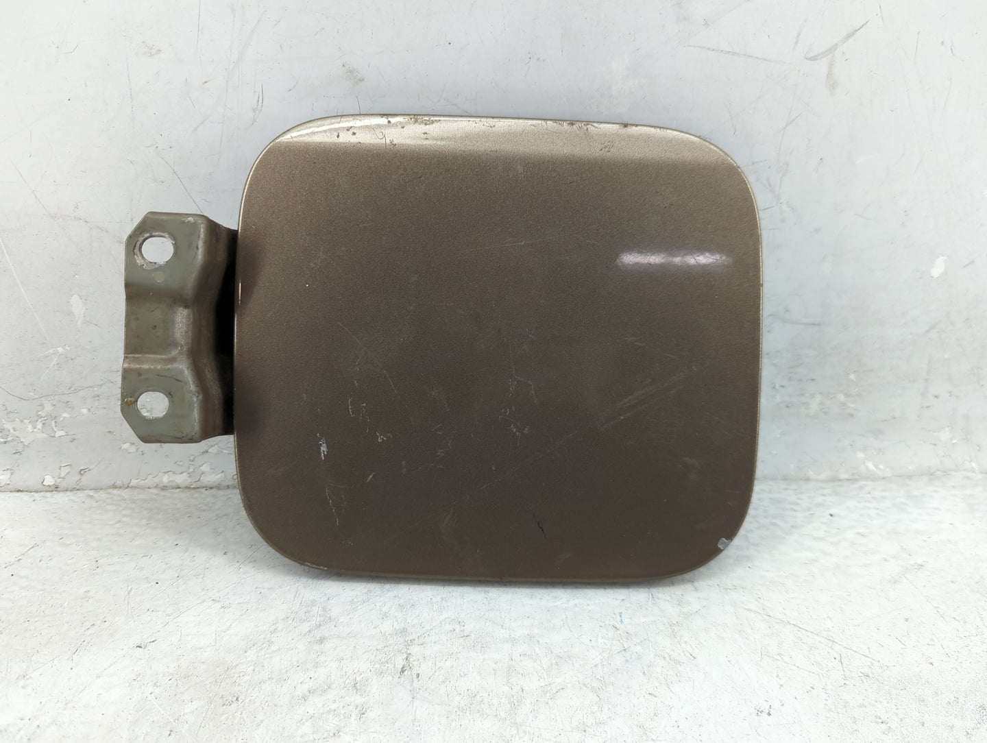 2003 Honda Cr-v Fuel Tank Door Lid Gas Tank - Oemusedautoparts1.com