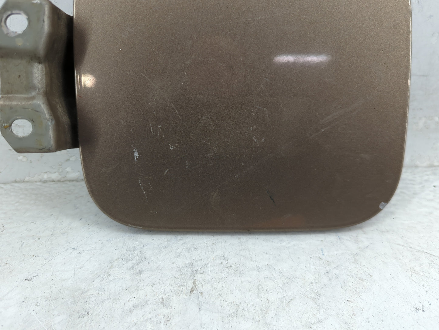 2003 Honda Cr-v Fuel Tank Door Lid Gas Tank - Oemusedautoparts1.com