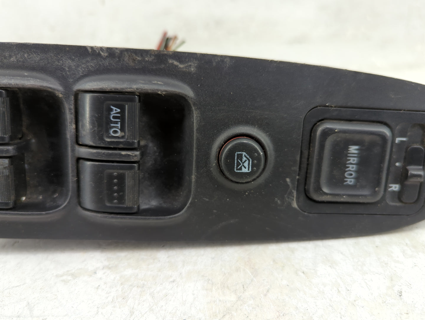 2003 Honda Cr-V Master Power Window Switch Replacement Driver Side Left Fits OEM Used Auto Parts - Oemusedautoparts1.com