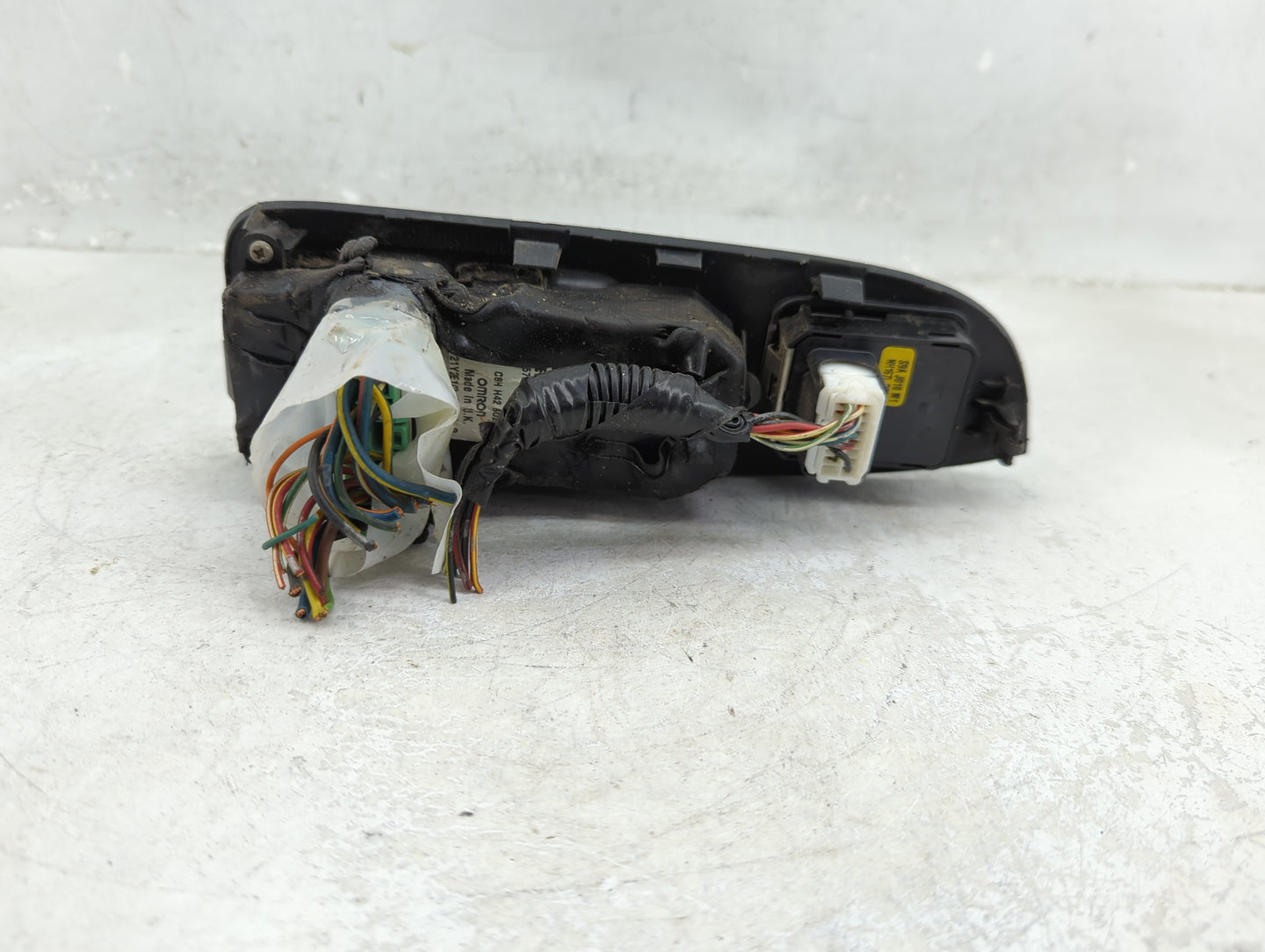 2003 Honda Cr-V Master Power Window Switch Replacement Driver Side Left Fits OEM Used Auto Parts - Oemusedautoparts1.com