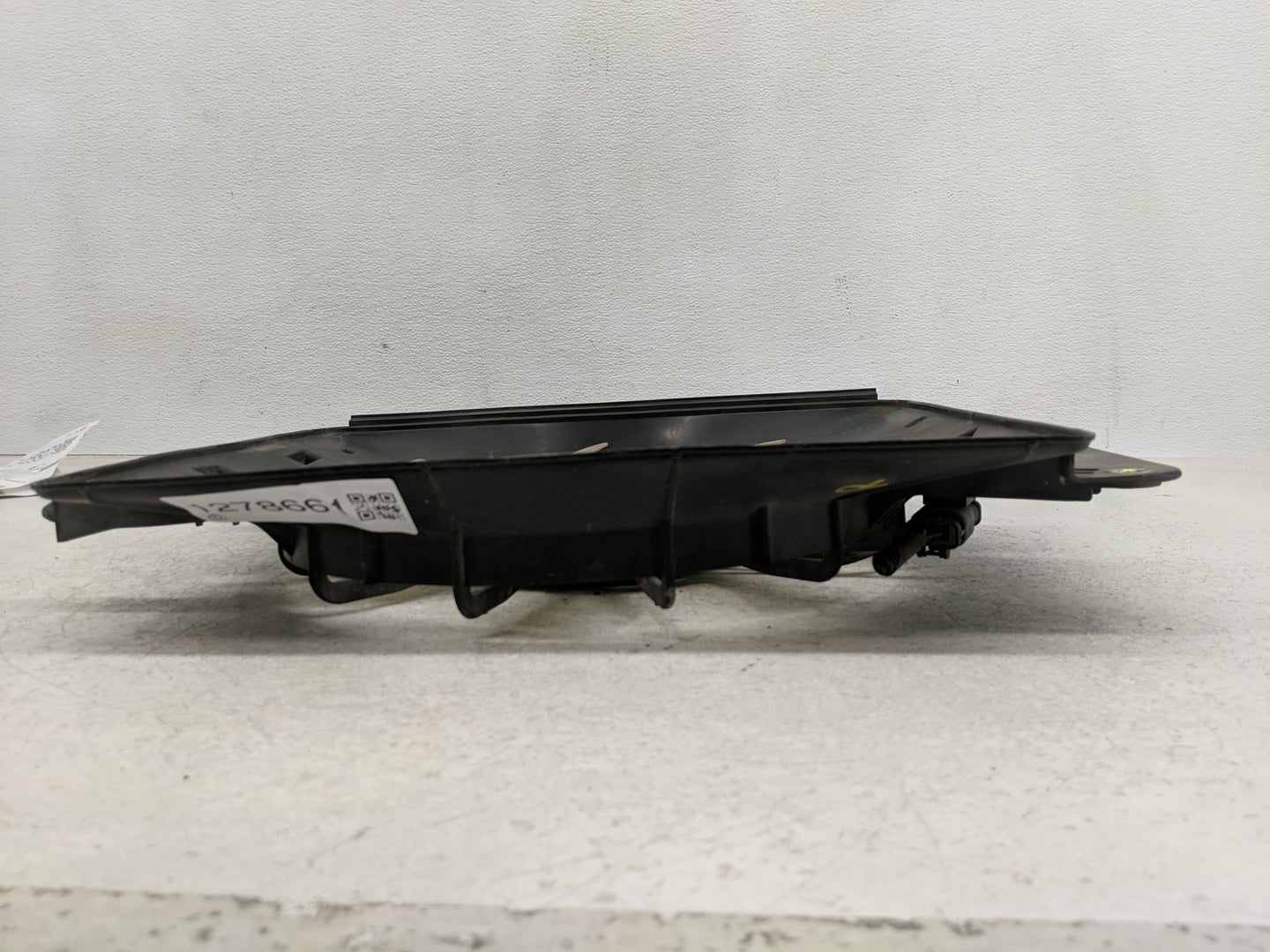 2003-2006 Honda Element Electric Radiator Cooling Fan Motor Assembly P/N:065000-2572 Fits Fits 2003 2004 2005 2006 OEM Used 