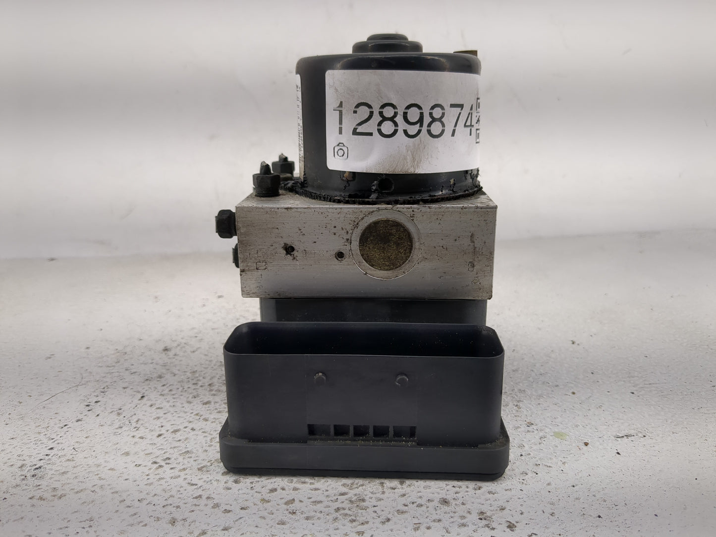 2003-2006 Honda Element ABS Pump Control Module Replacement Fits Fits 2003 2004 2005 2006 OEM Used Auto Parts - Oemusedautop