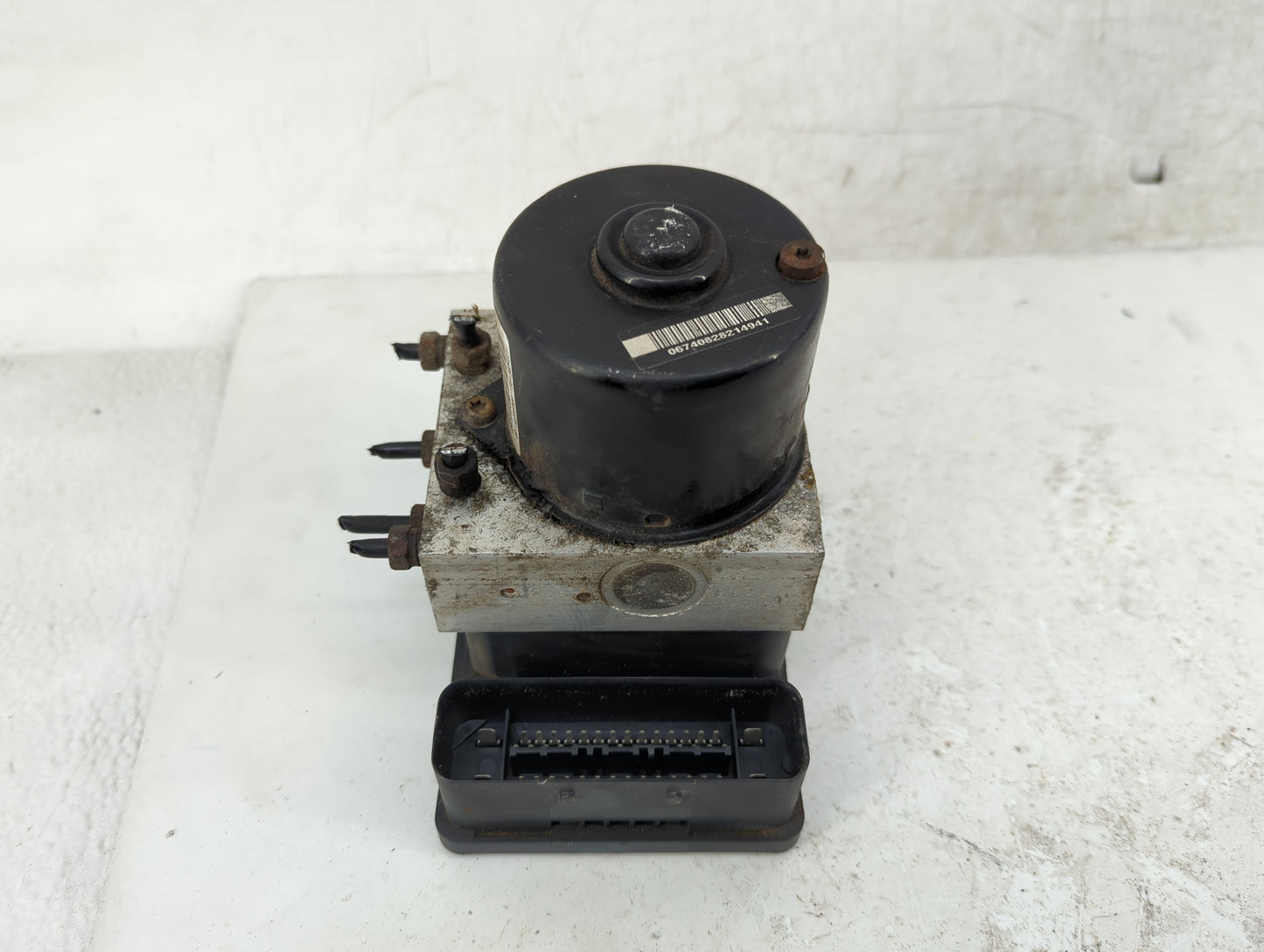 2003-2006 Honda Element ABS Pump Control Module Replacement P/N:57110-SCV-A010-M1 Fits Fits 2003 2004 2005 2006 OEM Used Aut