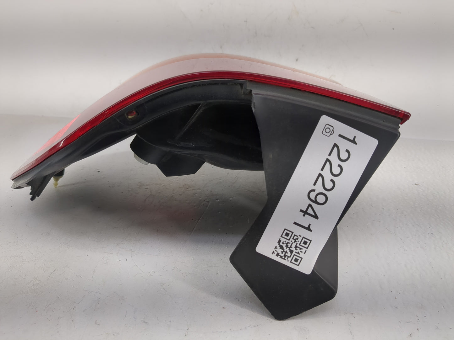 2003 Honda Odyssey Tail Light Assembly Passenger Right OEM P/N:7443 Fits OEM Used Auto Parts - Oemusedautoparts1.com