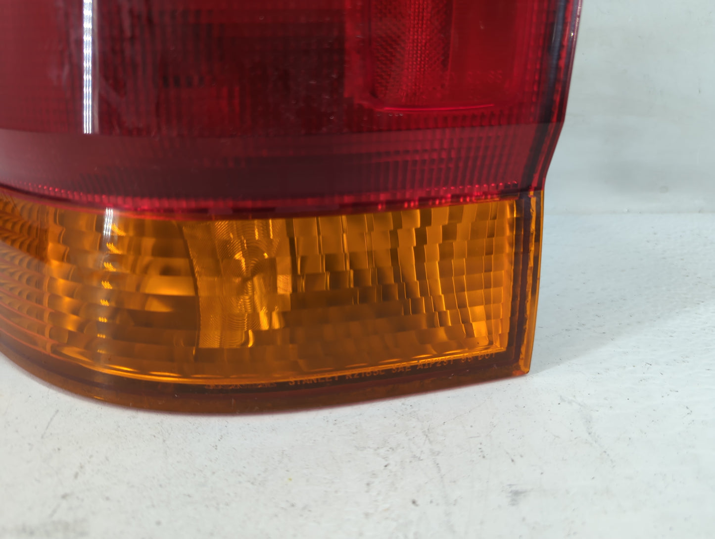 2002-2004 Honda Odyssey Tail Light Assembly Driver Left OEM Fits Fits 2002 2003 2004 OEM Used Auto Parts - Oemusedautoparts1