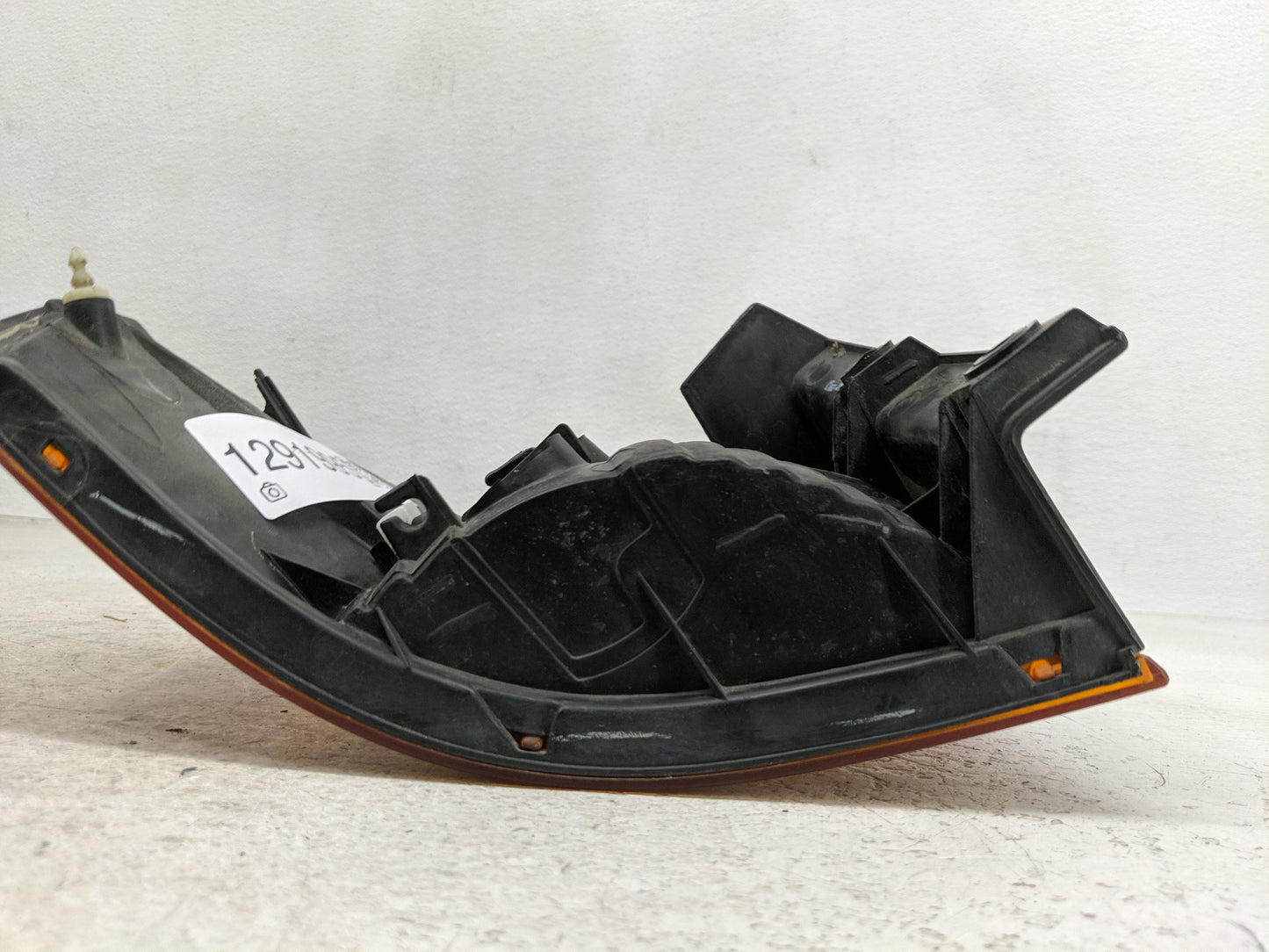 2002-2004 Honda Odyssey Tail Light Assembly Passenger Right OEM Fits Fits 2002 2003 2004 OEM Used Auto Parts - Oemusedautopa