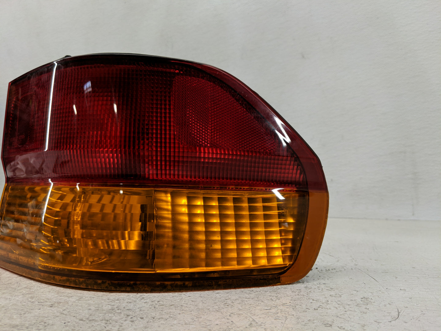 2003 Honda Odyssey Tail Light Assembly Passenger Right OEM Fits OEM Used Auto Parts - Oemusedautoparts1.com